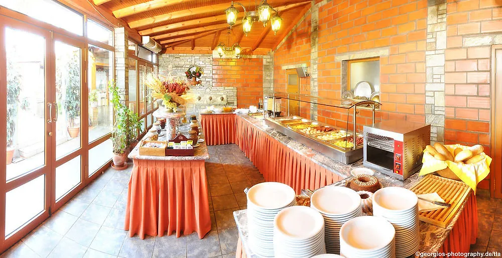 Martha'S Haus Hotel Gerakini